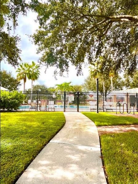 Activo con contrato: $949,000 (5 camas, 3 baños, 3662 Pies cuadrados)