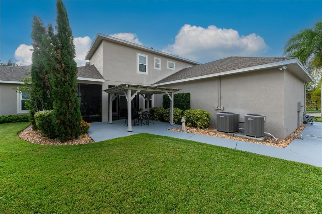 Activo con contrato: $949,000 (5 camas, 3 baños, 3662 Pies cuadrados)