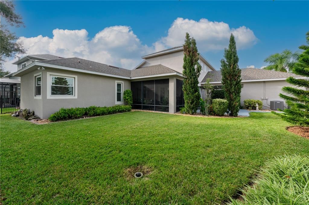 Activo con contrato: $949,000 (5 camas, 3 baños, 3662 Pies cuadrados)