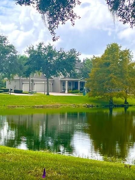 Activo con contrato: $949,000 (5 camas, 3 baños, 3662 Pies cuadrados)