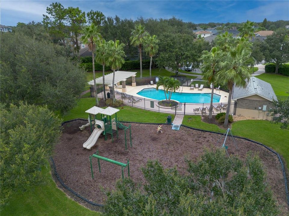 Activo con contrato: $949,000 (5 camas, 3 baños, 3662 Pies cuadrados)