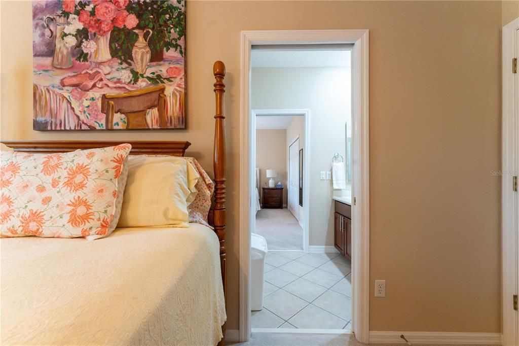 Activo con contrato: $949,000 (5 camas, 3 baños, 3662 Pies cuadrados)