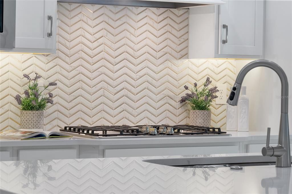 For Sale: $1,950,000 (6 beds, 6 baths, 5226 Square Feet)