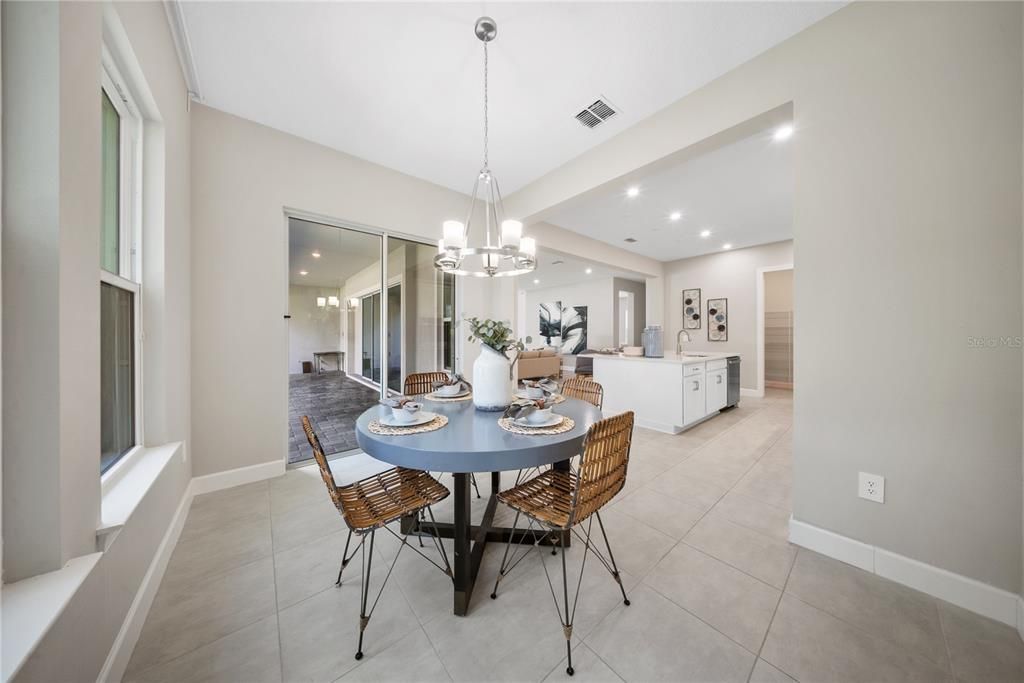 For Sale: $1,950,000 (6 beds, 6 baths, 5226 Square Feet)