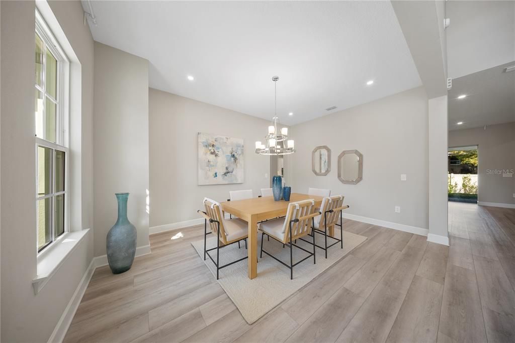 For Sale: $1,950,000 (6 beds, 6 baths, 5226 Square Feet)