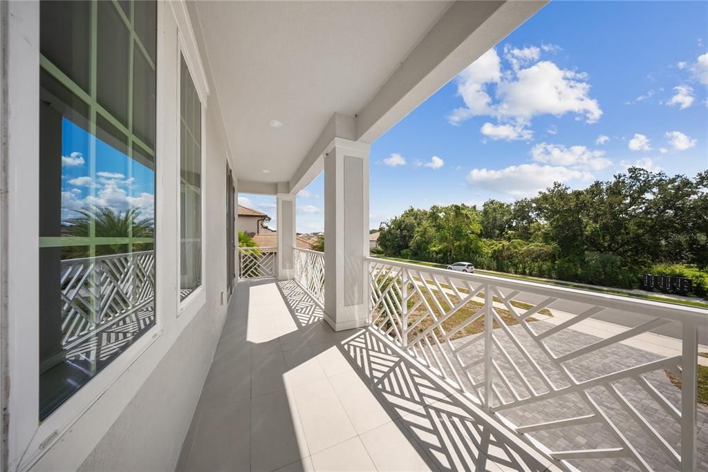 For Sale: $1,950,000 (6 beds, 6 baths, 5226 Square Feet)