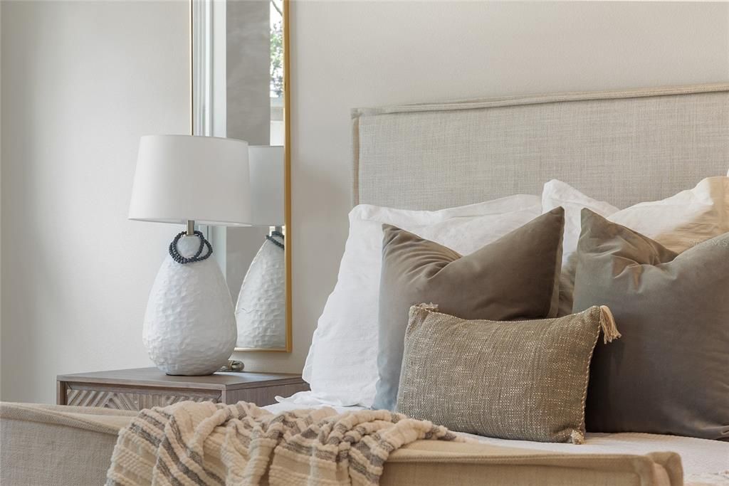 For Sale: $1,950,000 (6 beds, 6 baths, 5226 Square Feet)