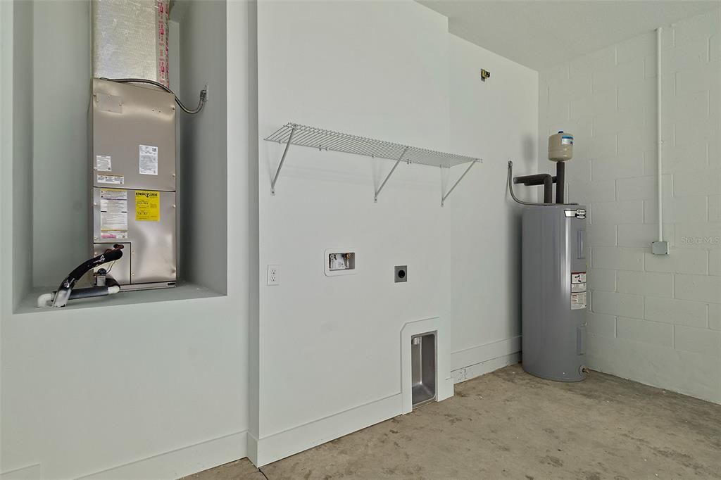 For Rent: $1,950 (3 beds, 2 baths, 1314 Square Feet)