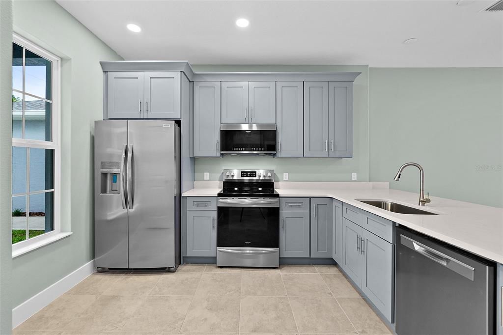 For Rent: $1,950 (3 beds, 2 baths, 1314 Square Feet)