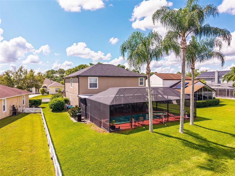 待售: $610,000 (4 贝兹, 2 浴室, 2526 平方英尺)