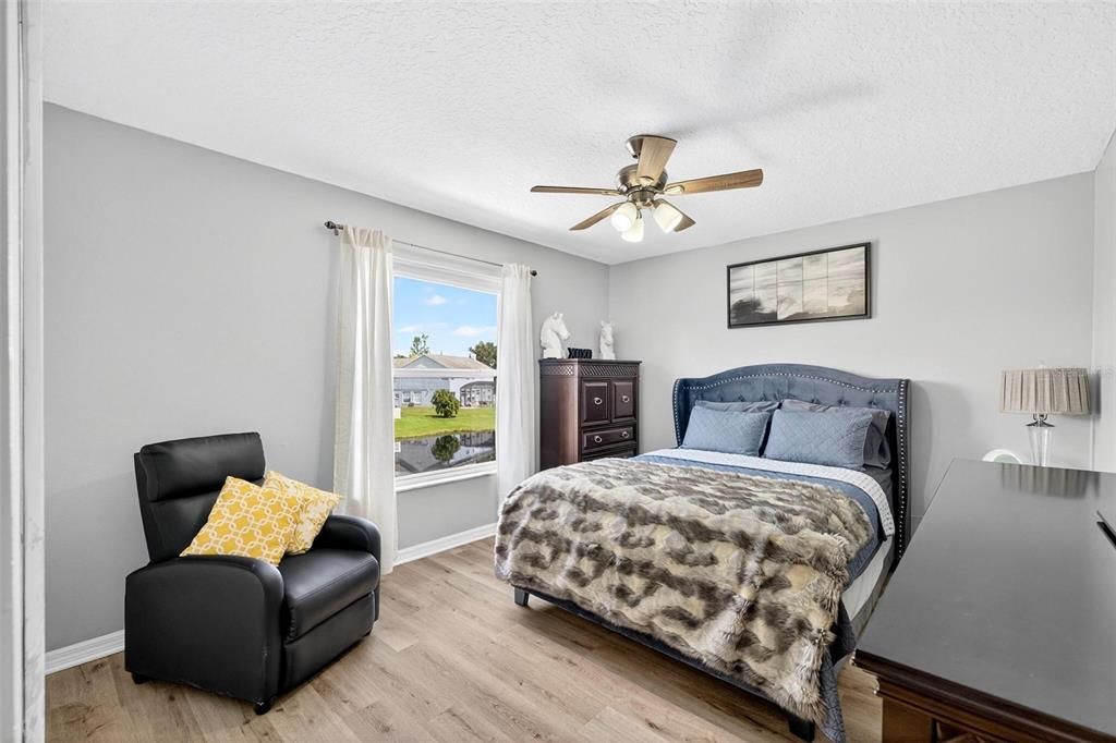 待售: $610,000 (4 贝兹, 2 浴室, 2526 平方英尺)