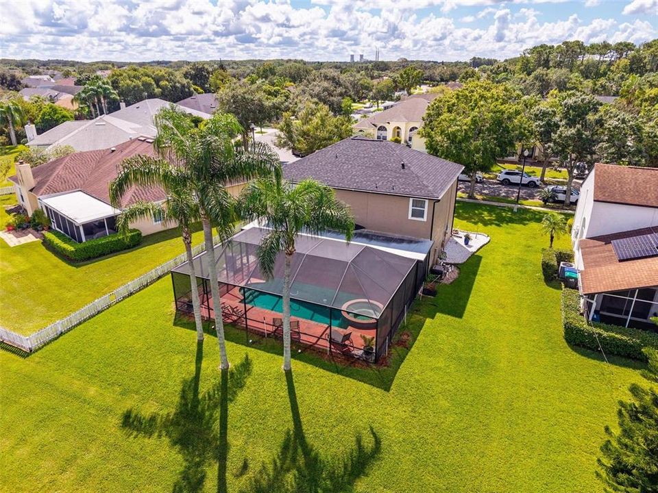 待售: $610,000 (4 贝兹, 2 浴室, 2526 平方英尺)