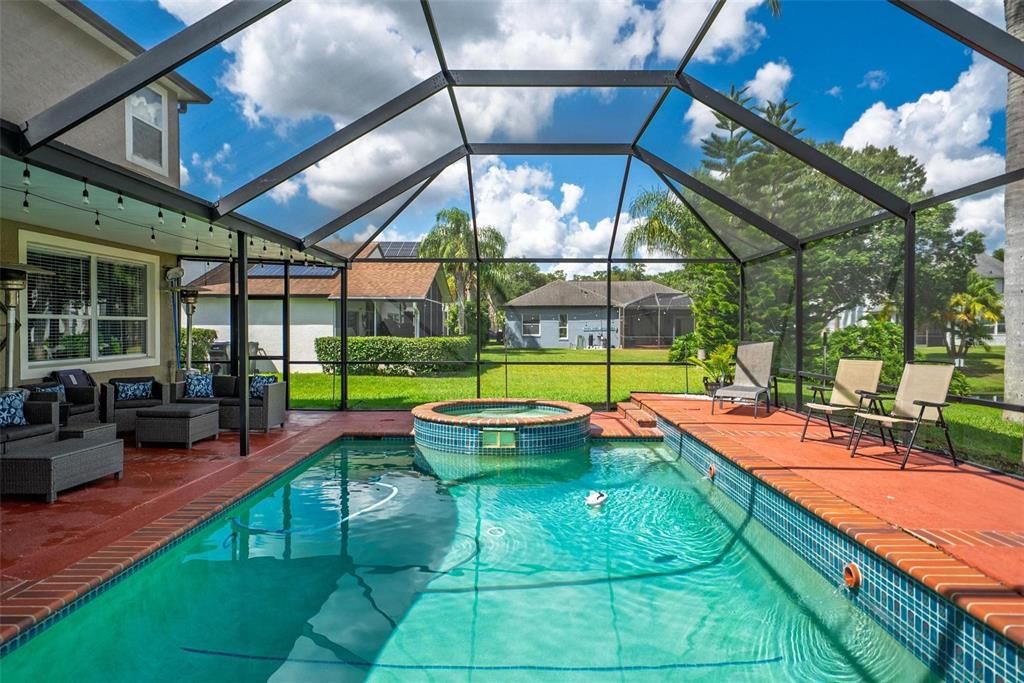 待售: $610,000 (4 贝兹, 2 浴室, 2526 平方英尺)