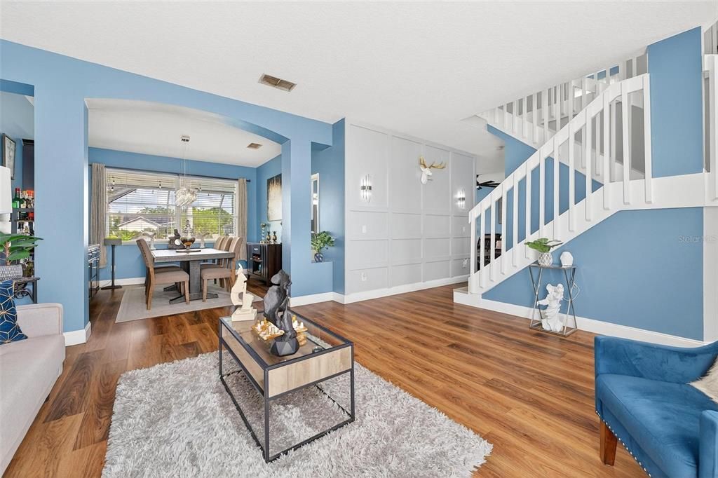 待售: $610,000 (4 贝兹, 2 浴室, 2526 平方英尺)