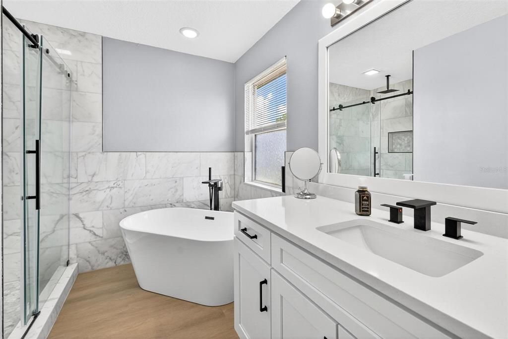 待售: $610,000 (4 贝兹, 2 浴室, 2526 平方英尺)