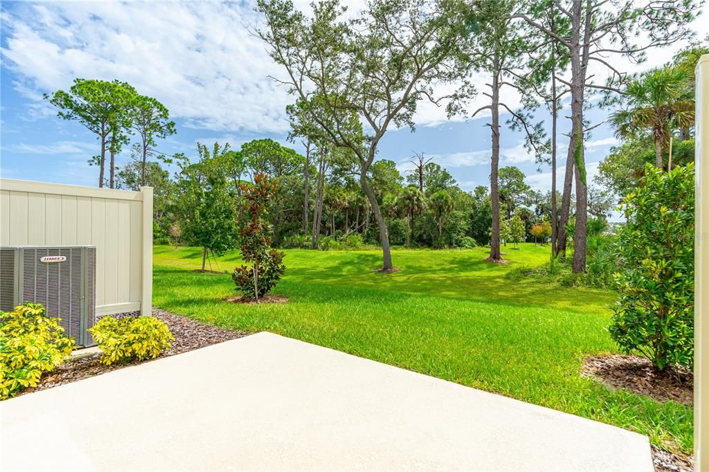 For Rent: $2,000 (3 beds, 2 baths, 1373 Square Feet)