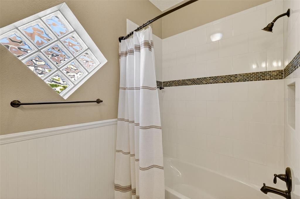 For Sale: $535,000 (3 beds, 2 baths, 2018 Square Feet)