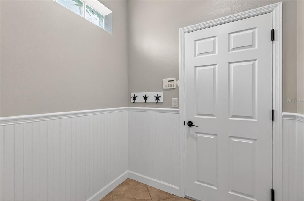 For Sale: $535,000 (3 beds, 2 baths, 2018 Square Feet)