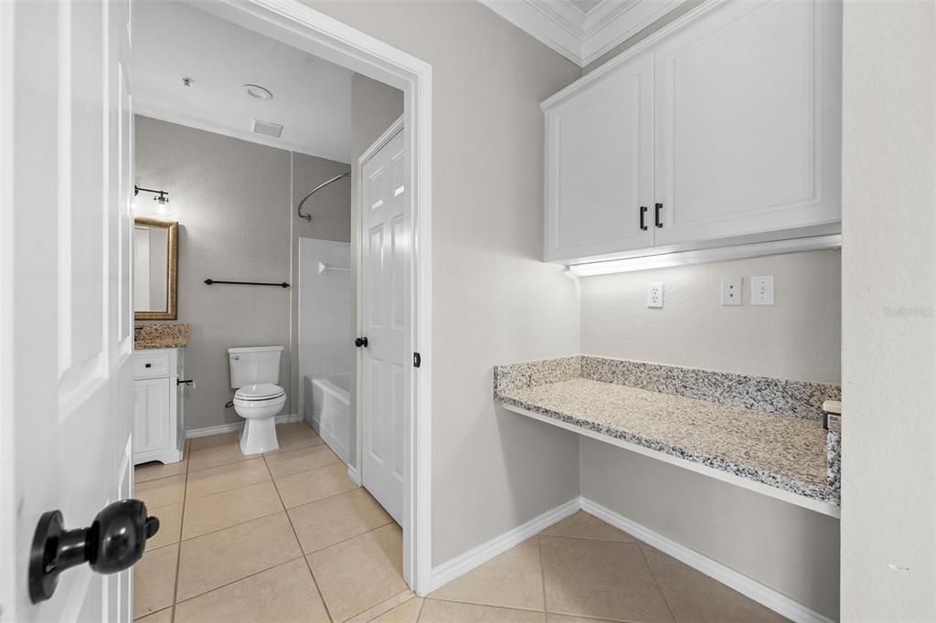 En Venta: $185,500 (1 camas, 1 baños, 890 Pies cuadrados)