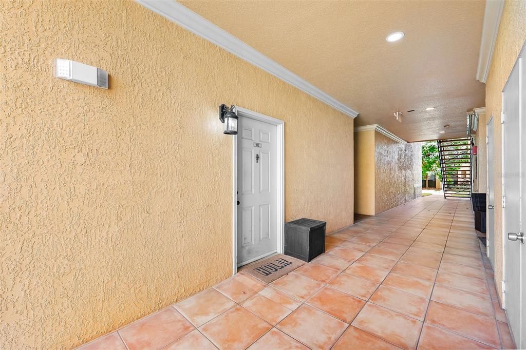 En Venta: $185,500 (1 camas, 1 baños, 890 Pies cuadrados)