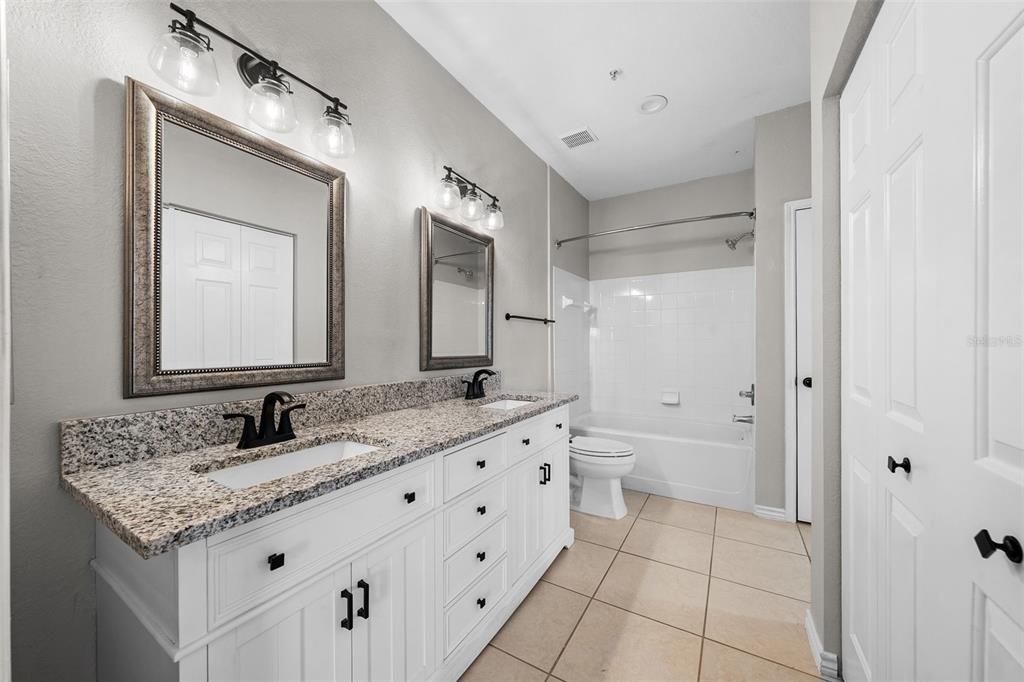 En Venta: $185,500 (1 camas, 1 baños, 890 Pies cuadrados)