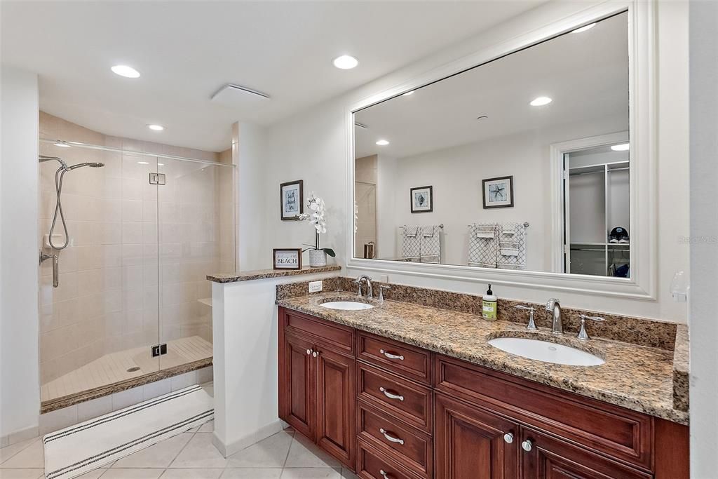 En Renta: $6,950 (2 camas, 2 baños, 1405 Pies cuadrados)