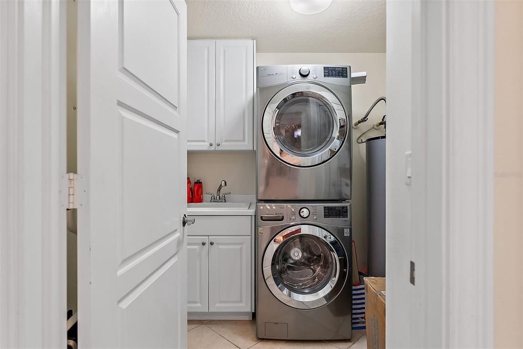 En Renta: $6,950 (2 camas, 2 baños, 1405 Pies cuadrados)