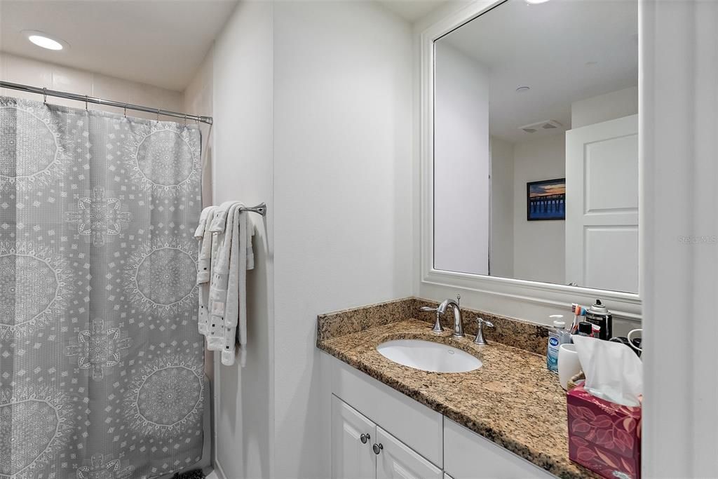 En Renta: $6,950 (2 camas, 2 baños, 1405 Pies cuadrados)