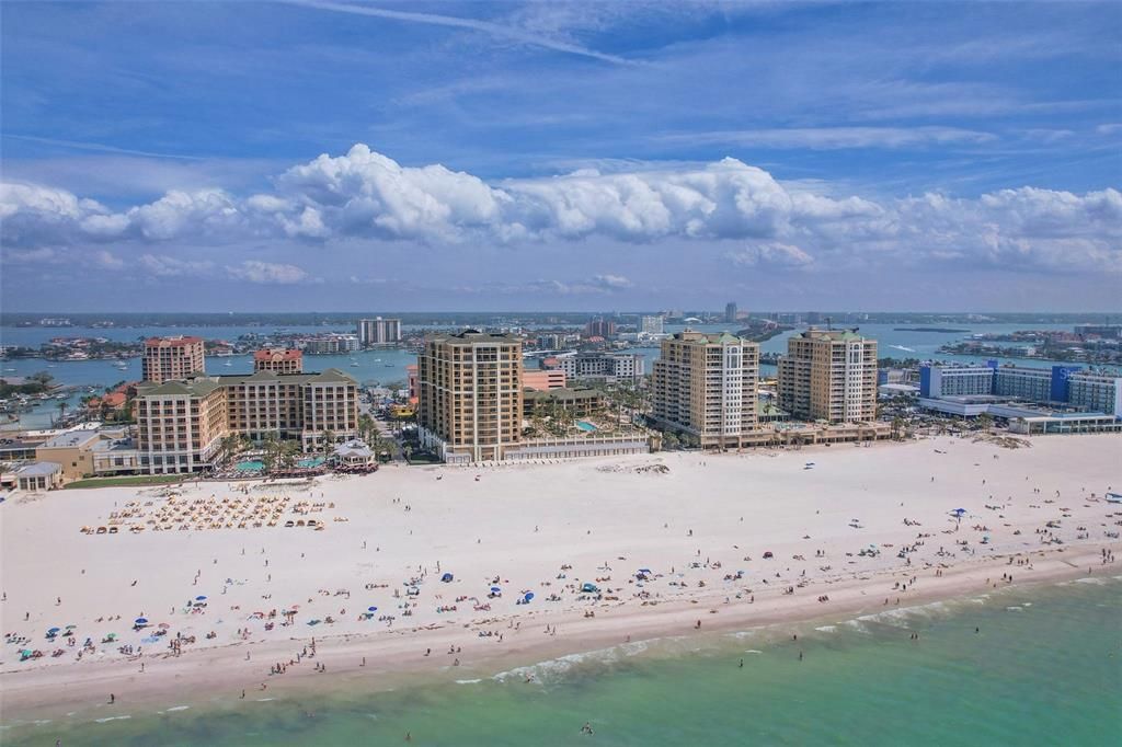 En Renta: $6,950 (2 camas, 2 baños, 1405 Pies cuadrados)