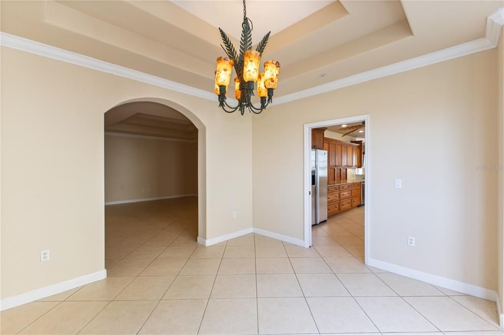 En Renta: $4,000 (4 camas, 3 baños, 3475 Pies cuadrados)