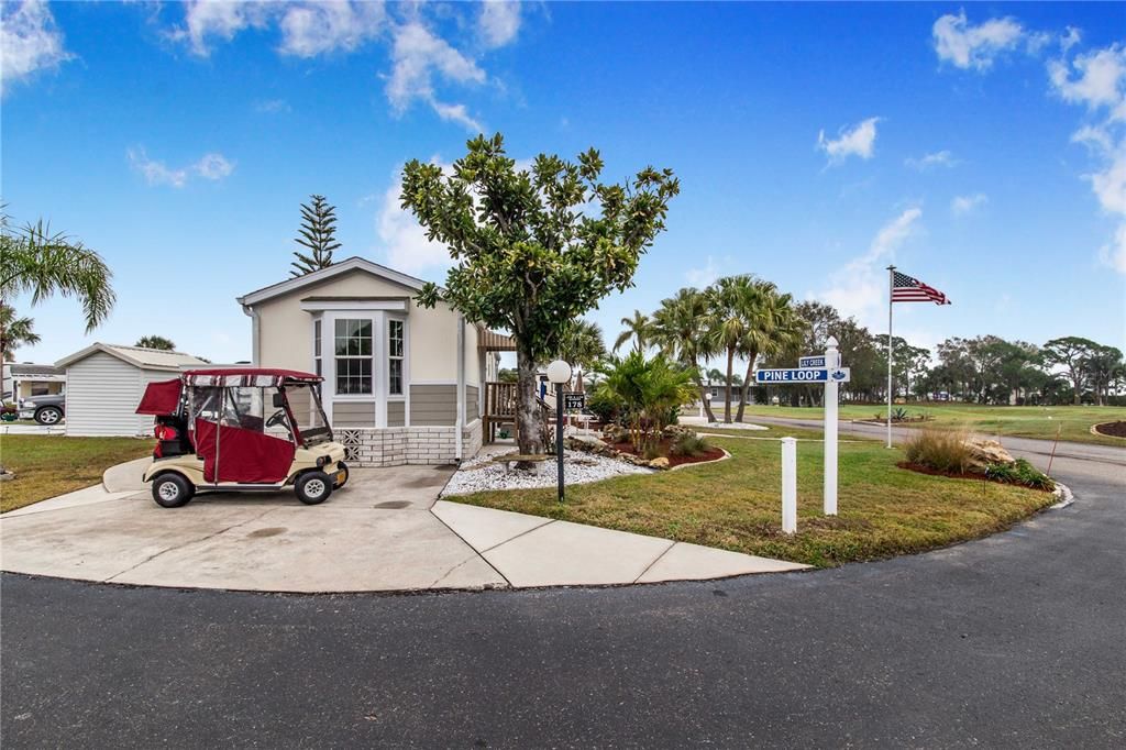 For Sale: $139,000 (1 beds, 1 baths, 499 Square Feet)