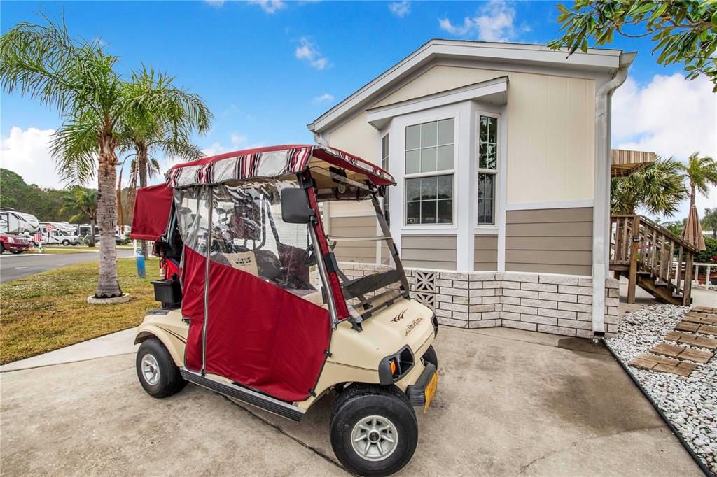 For Sale: $139,000 (1 beds, 1 baths, 499 Square Feet)