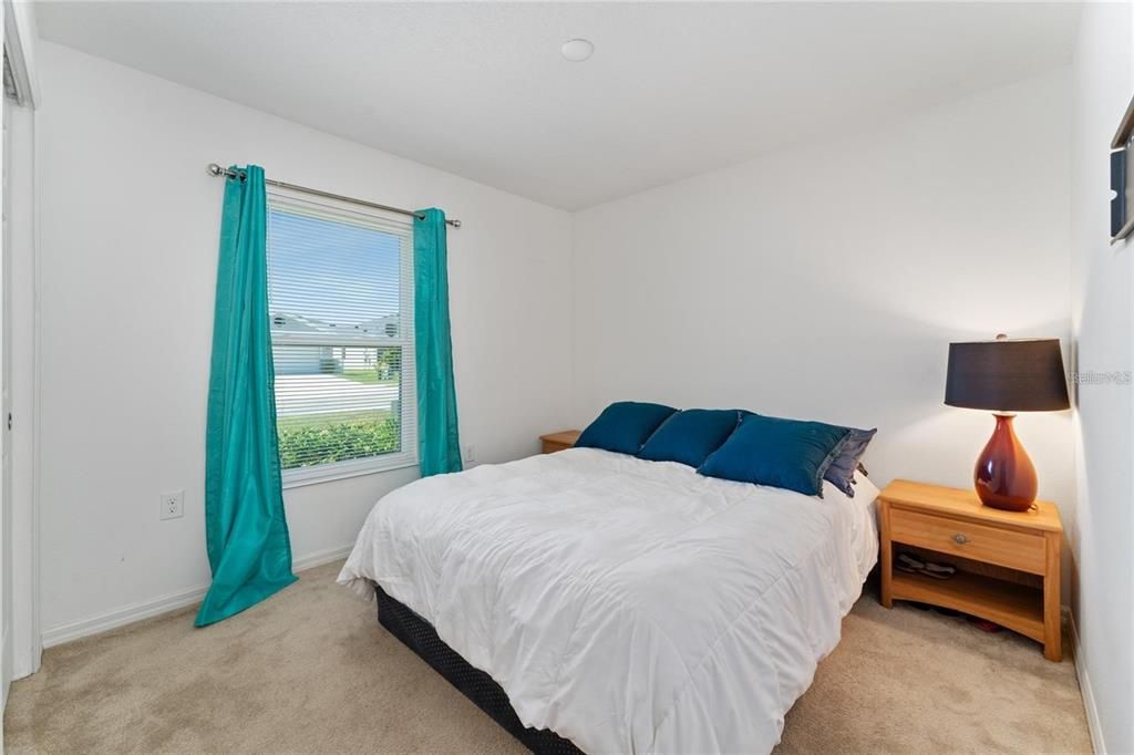 Active With Contract: $2,050 (3 beds, 2 baths, 1736 Square Feet)