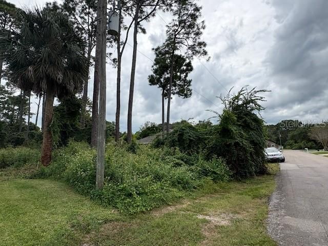 En Venta: $99,999 (0.23 acres)