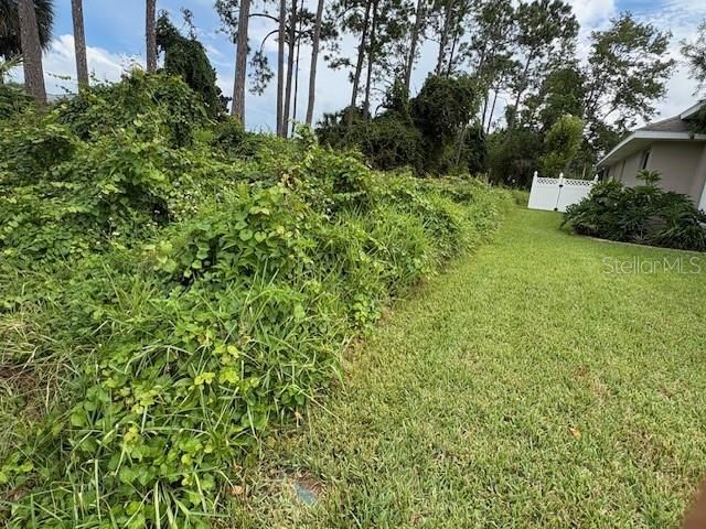 En Venta: $99,999 (0.23 acres)