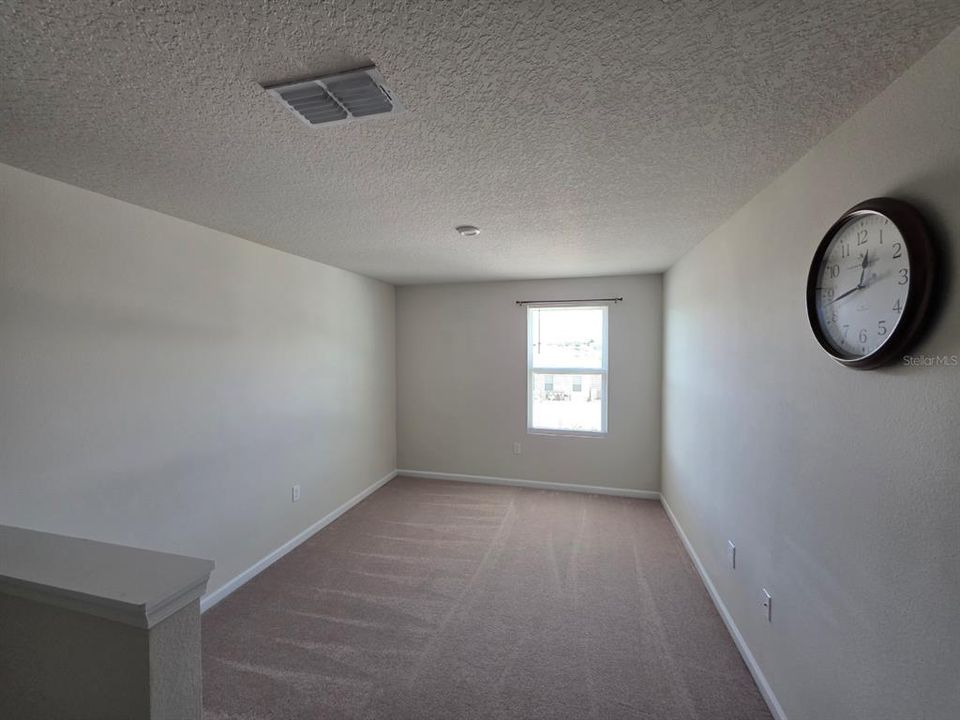 For Rent: $2,250 (4 beds, 2 baths, 2265 Square Feet)