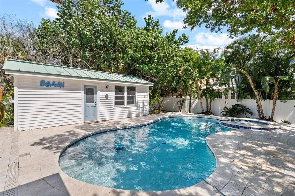 For Sale: $1,179,999 (4 beds, 3 baths, 1869 Square Feet)