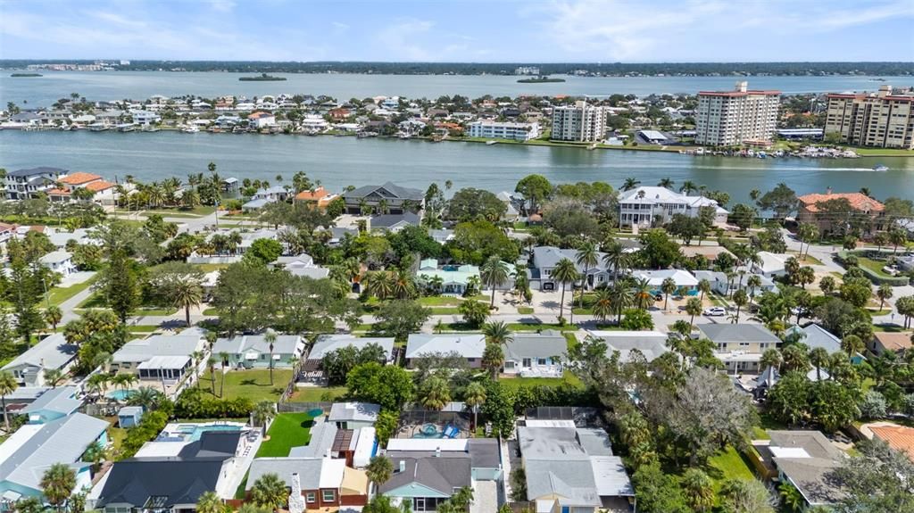 For Sale: $1,179,999 (4 beds, 3 baths, 1869 Square Feet)