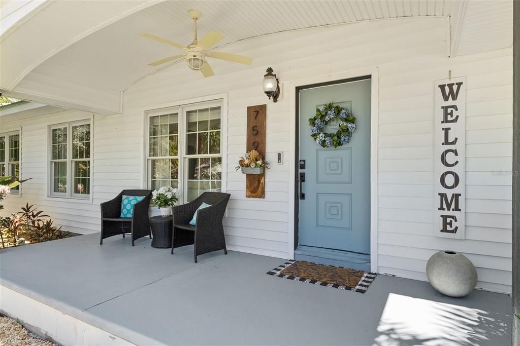 For Sale: $1,179,999 (4 beds, 3 baths, 1869 Square Feet)