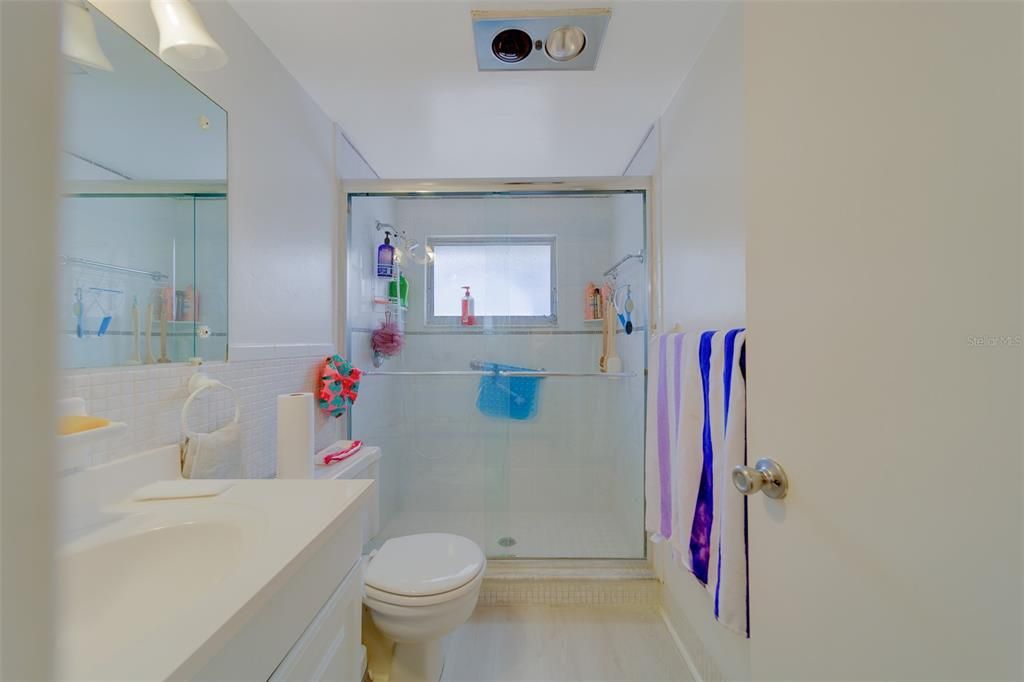 En Venta: $105,000 (2 camas, 2 baños, 810 Pies cuadrados)