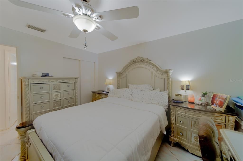 En Venta: $105,000 (2 camas, 2 baños, 810 Pies cuadrados)