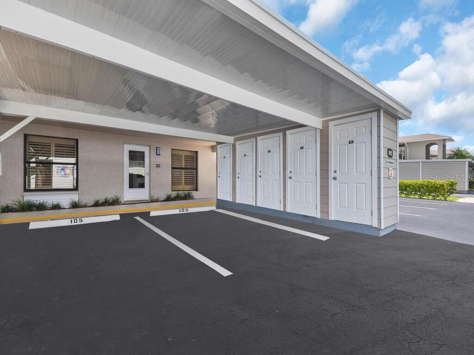 Active With Contract: $300,000 (2 beds, 2 baths, 1162 Square Feet)