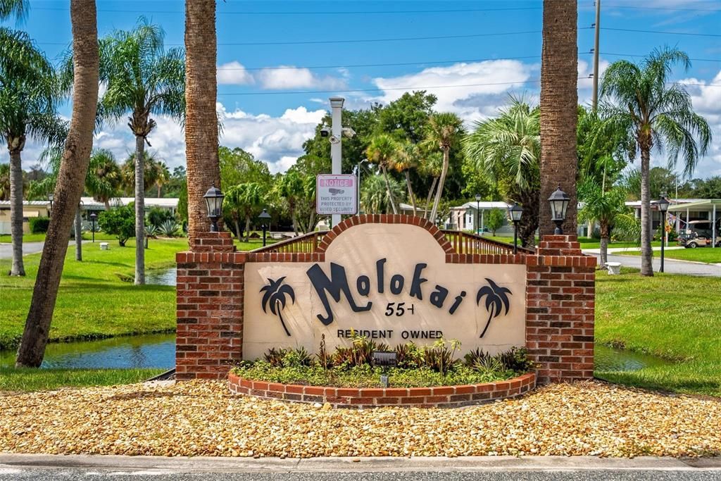 На продажу: $113,000 (2 спален, 2 ванн, 1056 Квадратных фут)