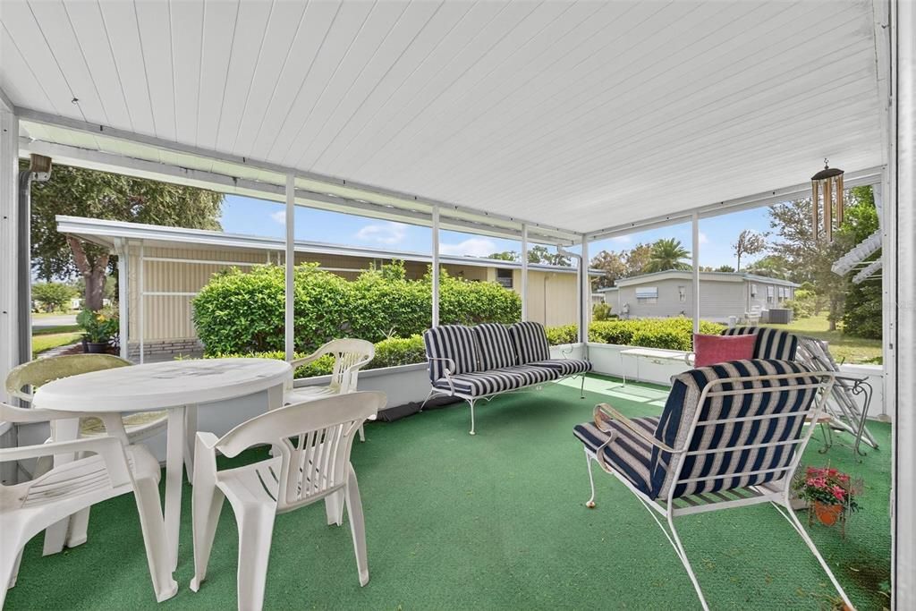 На продажу: $113,000 (2 спален, 2 ванн, 1056 Квадратных фут)