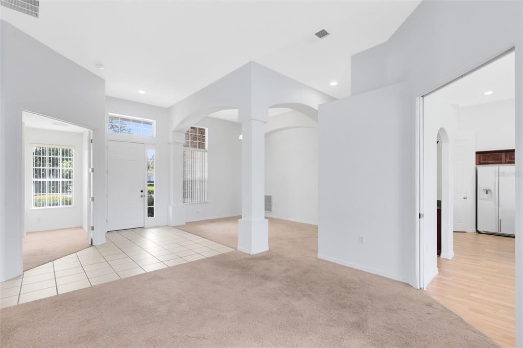 待售: $549,900 (5 贝兹, 3 浴室, 3009 平方英尺)