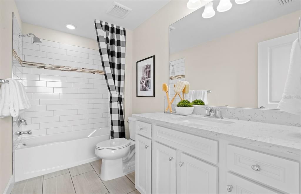 Activo con contrato: $690,085 (5 camas, 3 baños, 2615 Pies cuadrados)