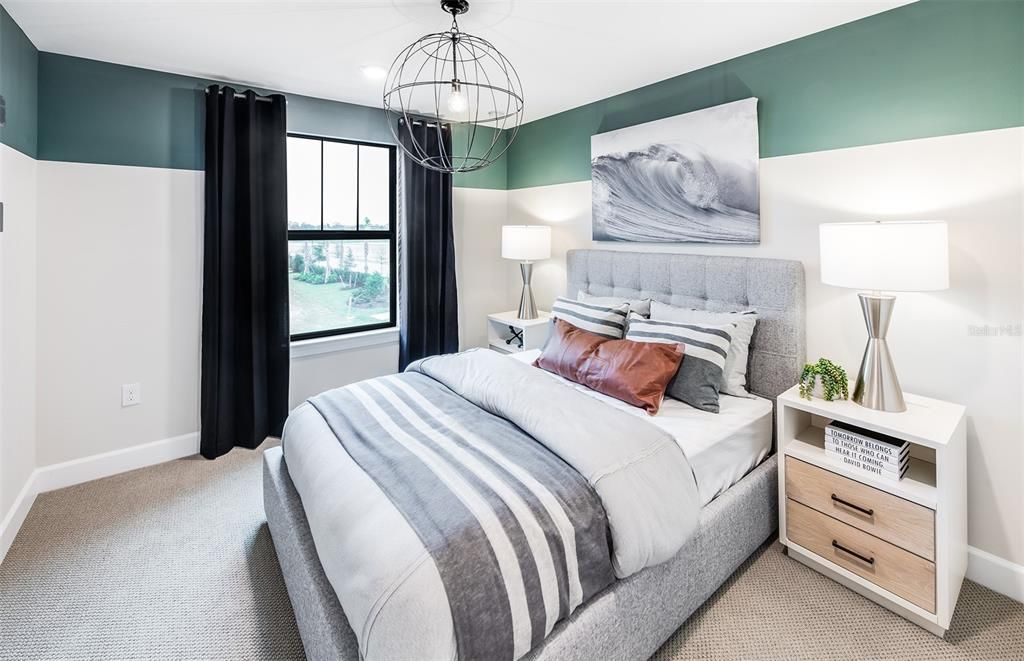 Activo con contrato: $690,085 (5 camas, 3 baños, 2615 Pies cuadrados)