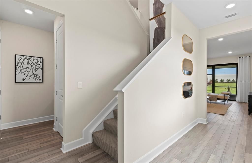 Activo con contrato: $690,085 (5 camas, 3 baños, 2615 Pies cuadrados)