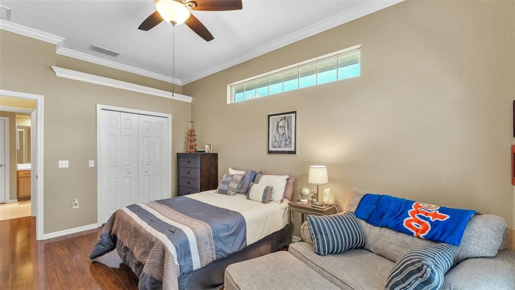 En Venta: $324,999 (3 camas, 2 baños, 1558 Pies cuadrados)