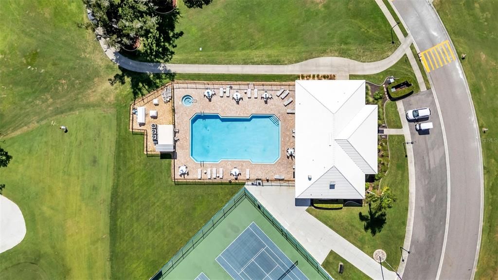 En Venta: $324,999 (3 camas, 2 baños, 1558 Pies cuadrados)